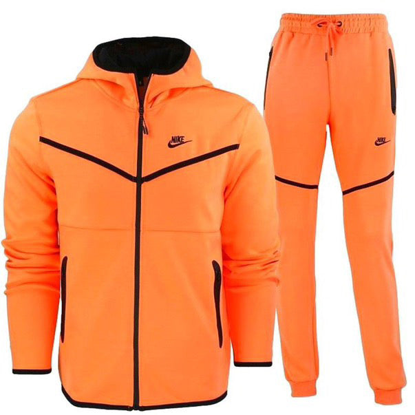 Nike Tech Orange Set